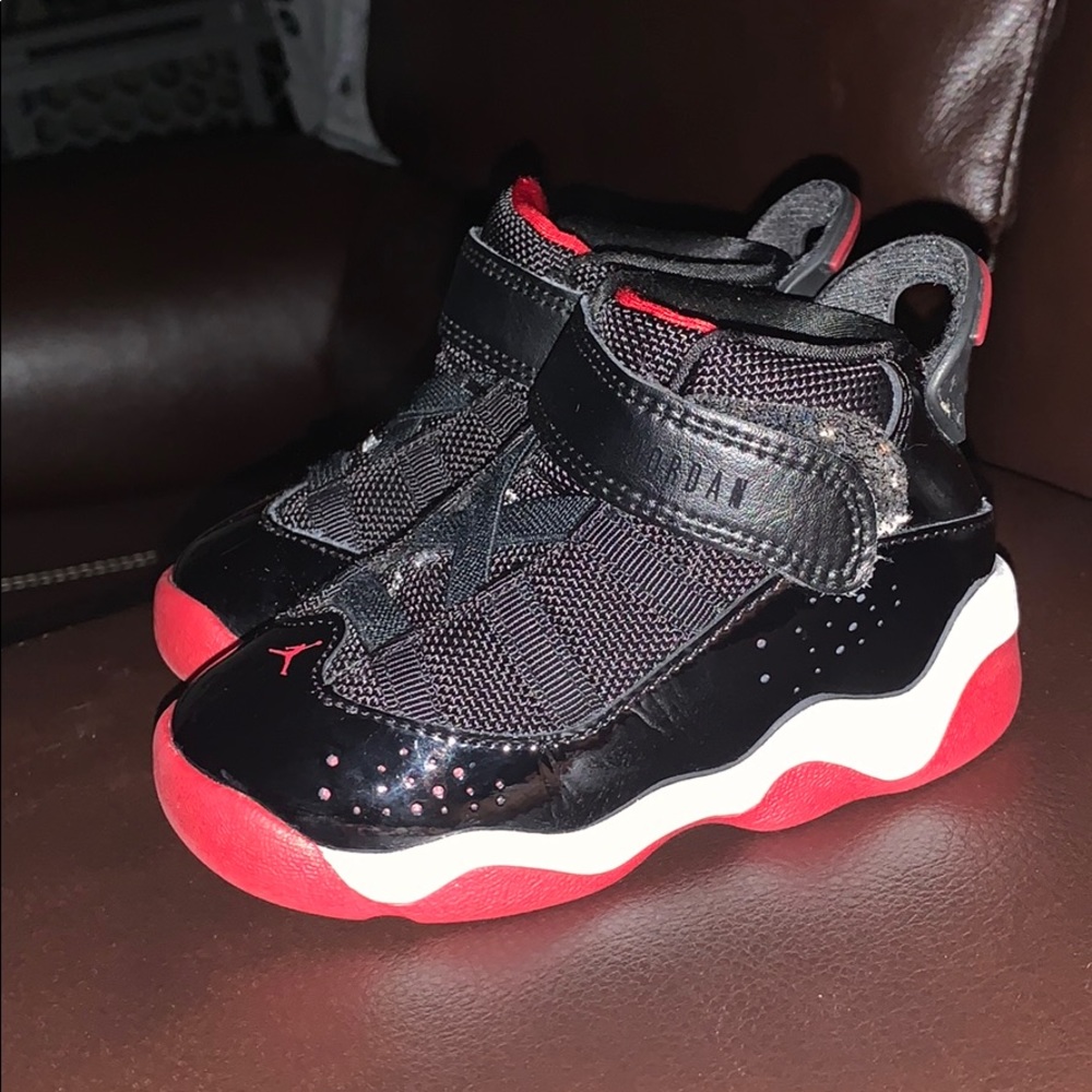 Air Jordans 6 Rings - Black & Red